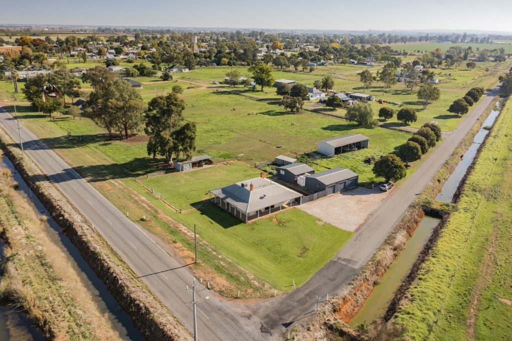 148 Davis Road, Yanco NSW 2703 - photo 17