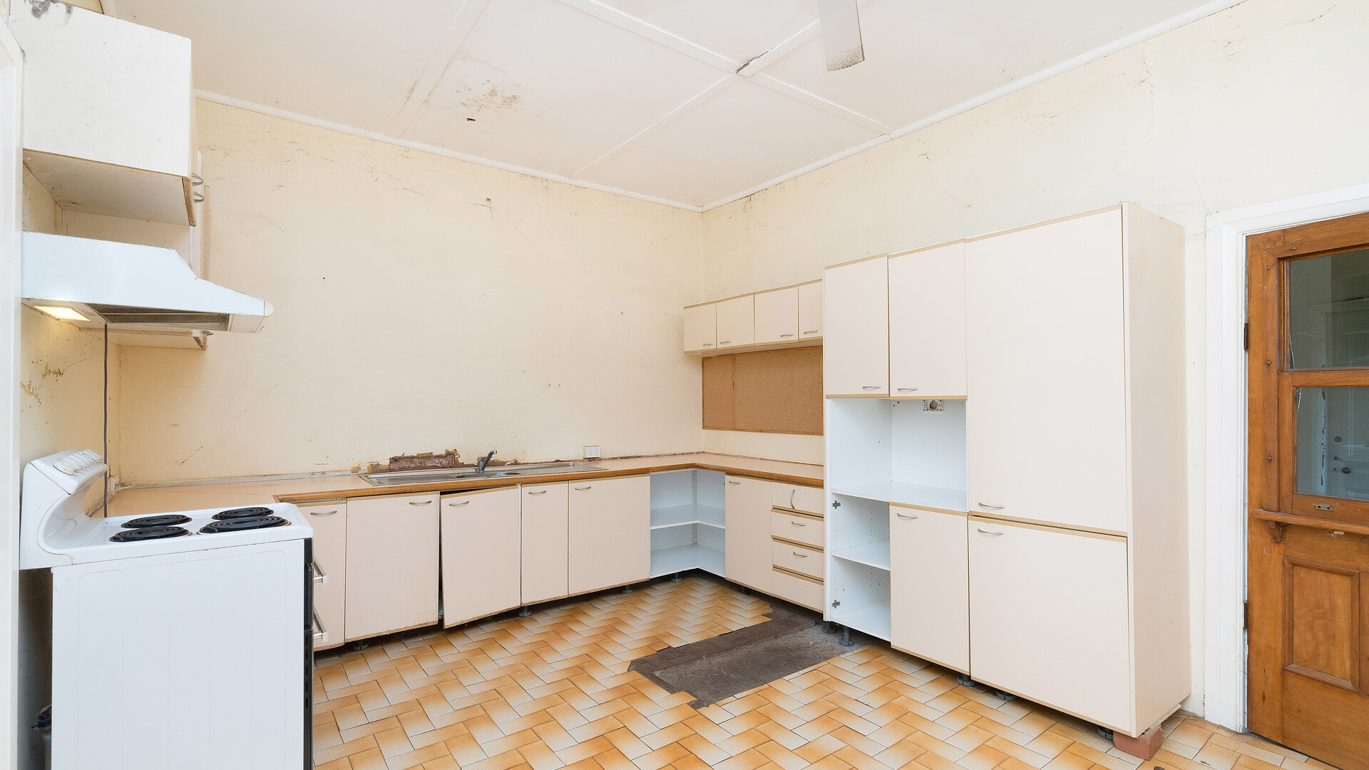 148 Davis Road, Yanco NSW 2703 - photo 6