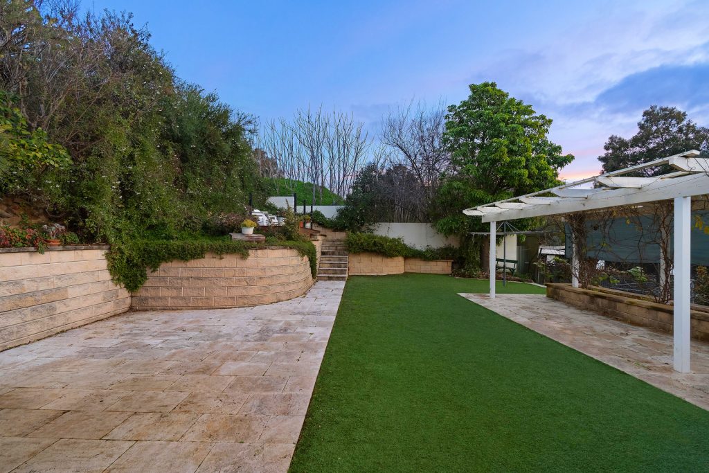 6 Beauty Point Avenue, Turvey Park NSW 2650 - photo 17