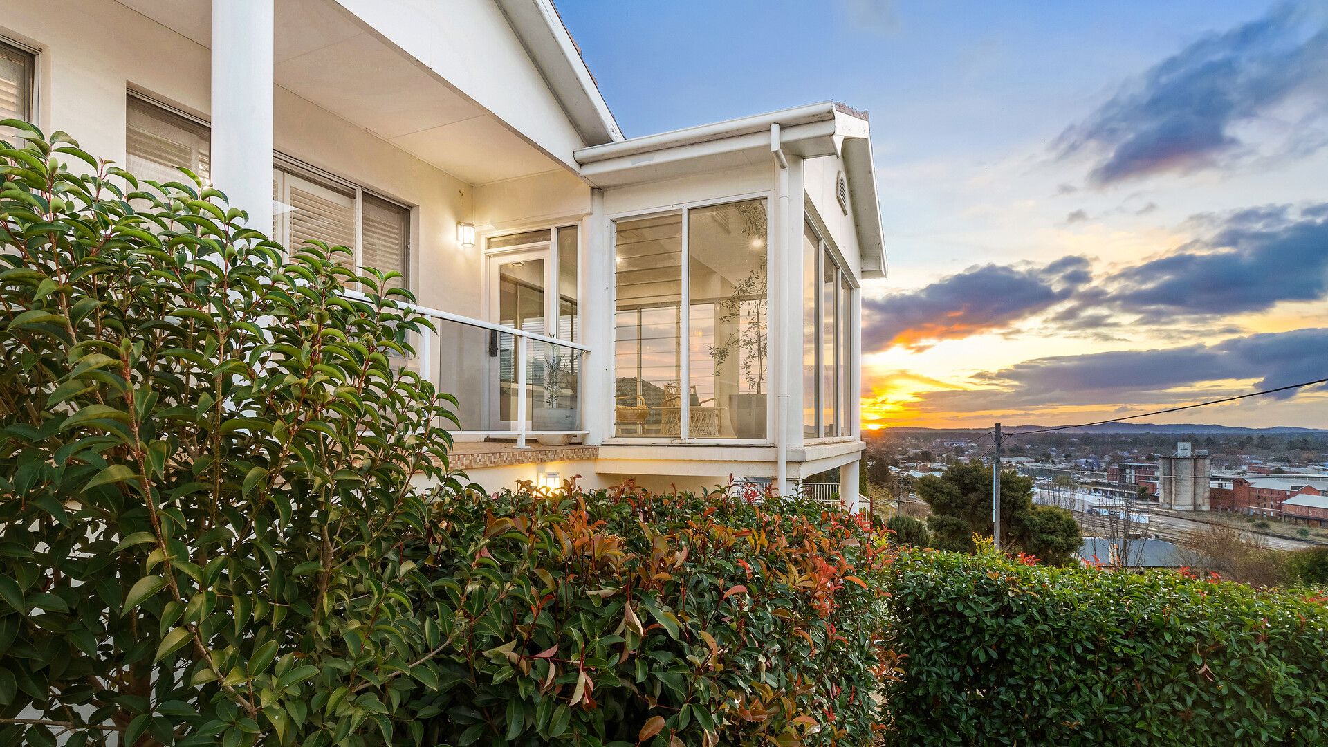 6 Beauty Point Avenue, Turvey Park NSW 2650 - photo 4
