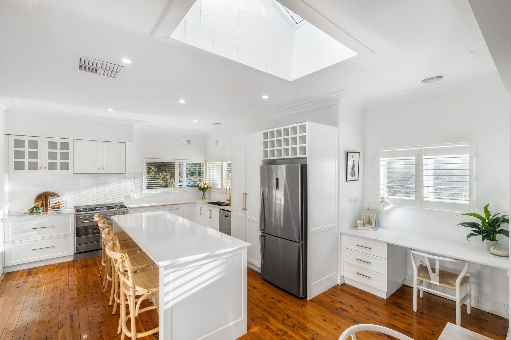 6 Beauty Point Avenue, Turvey Park NSW 2650 - photo 5