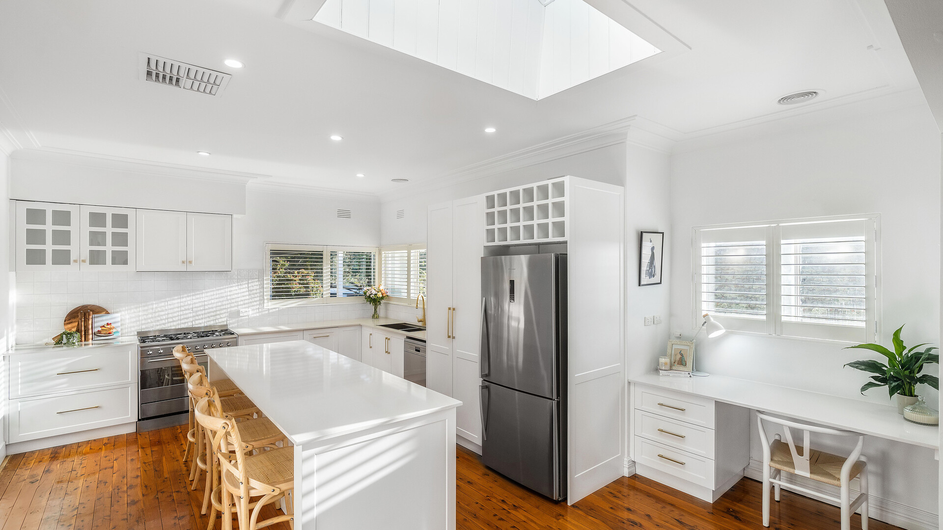 6 Beauty Point Avenue, Turvey Park NSW 2650 - photo 5