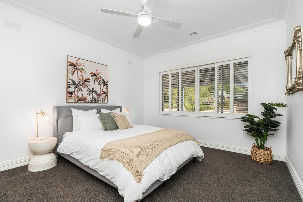 6 Beauty Point Avenue, Turvey Park NSW 2650 - photo 9
