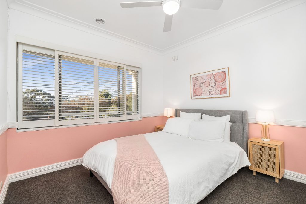 6 Beauty Point Avenue, Turvey Park NSW 2650 - photo 10
