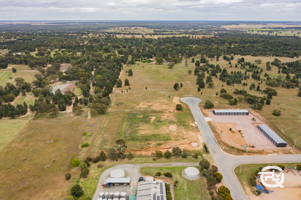 72 Driscoll Road, Narrandera NSW 2700 - photo 4