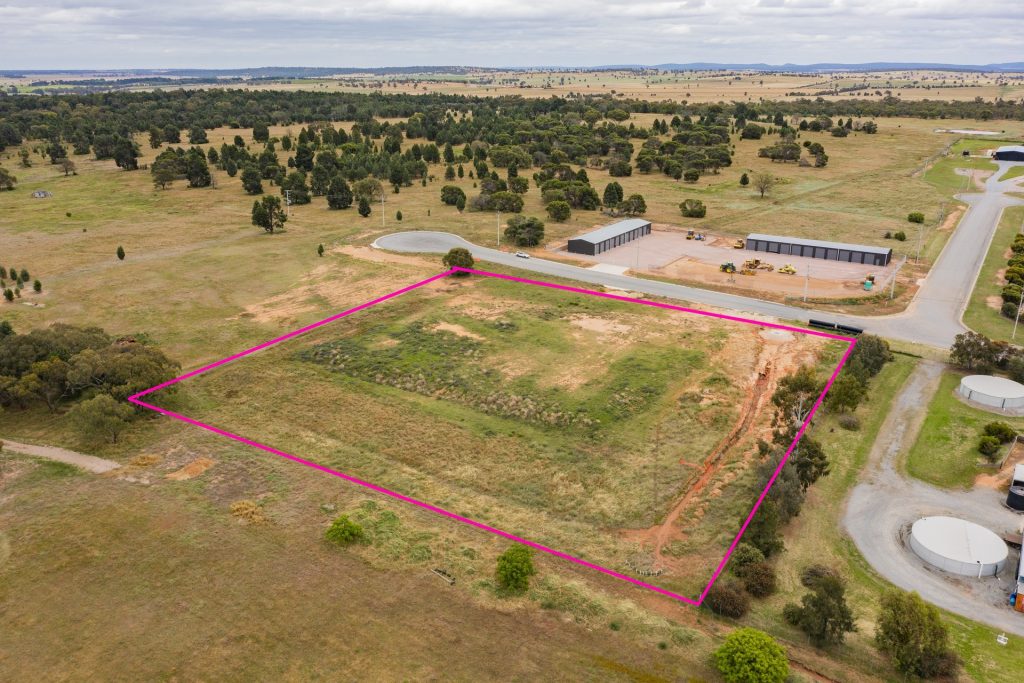 72 Driscoll Road, Narrandera NSW 2700 - photo 6