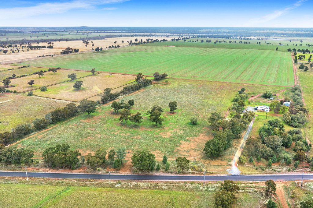 81 Grong Grong Station Road, Grong Grong NSW 2652 - photo 11