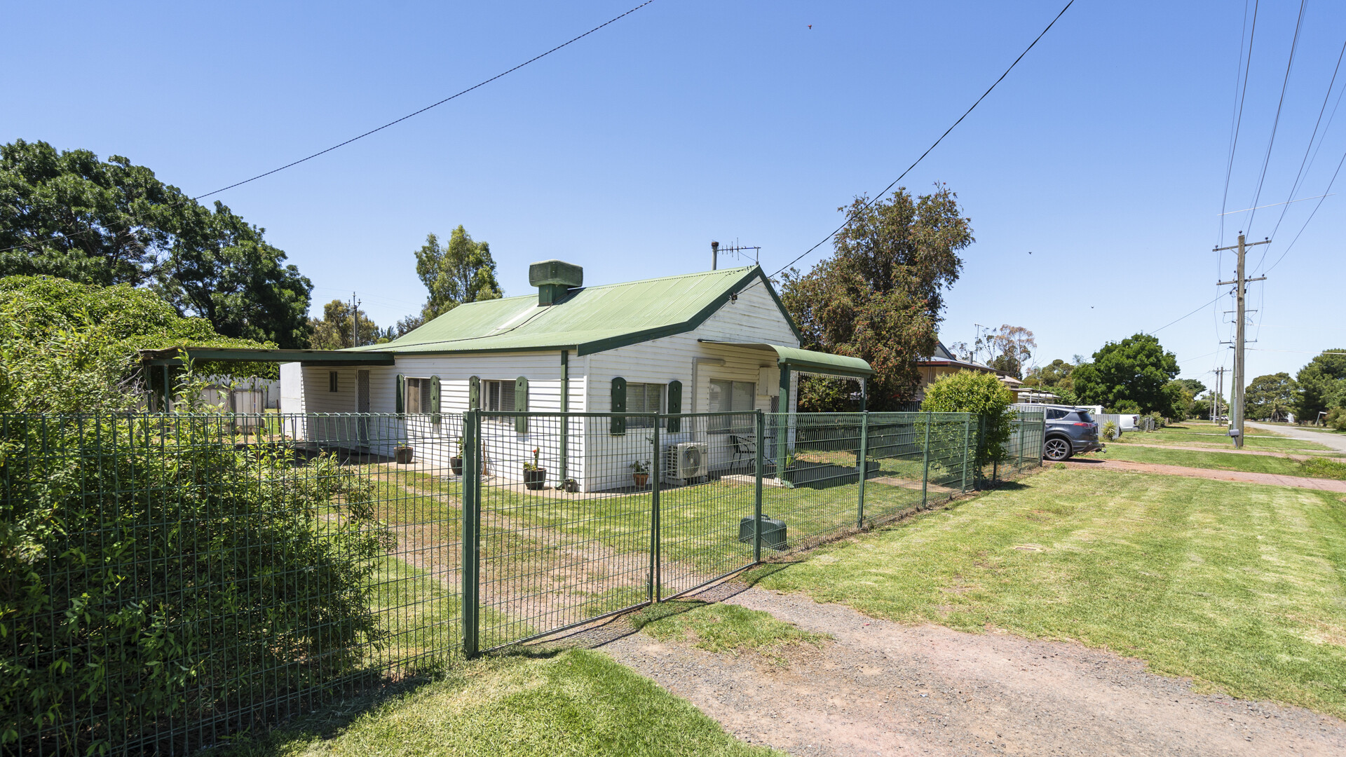 7 Brisbane Street, Wamoon NSW 2705 - photo 3