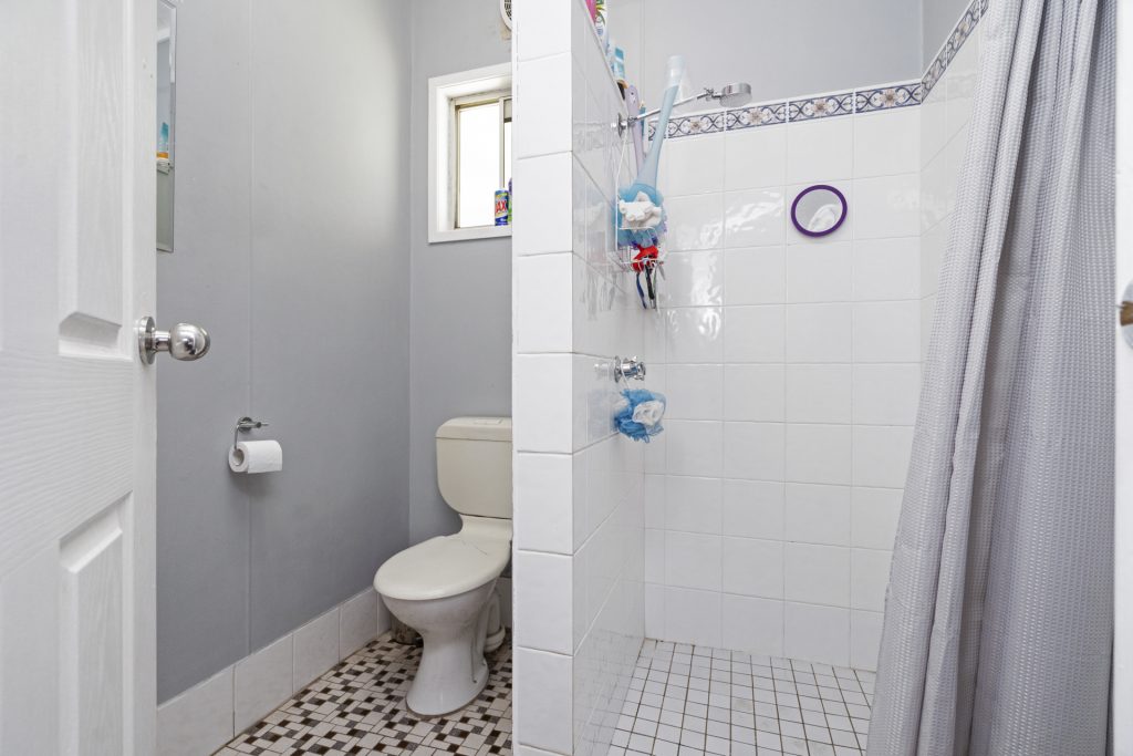 7 Brisbane Street, Wamoon NSW 2705 - photo 9