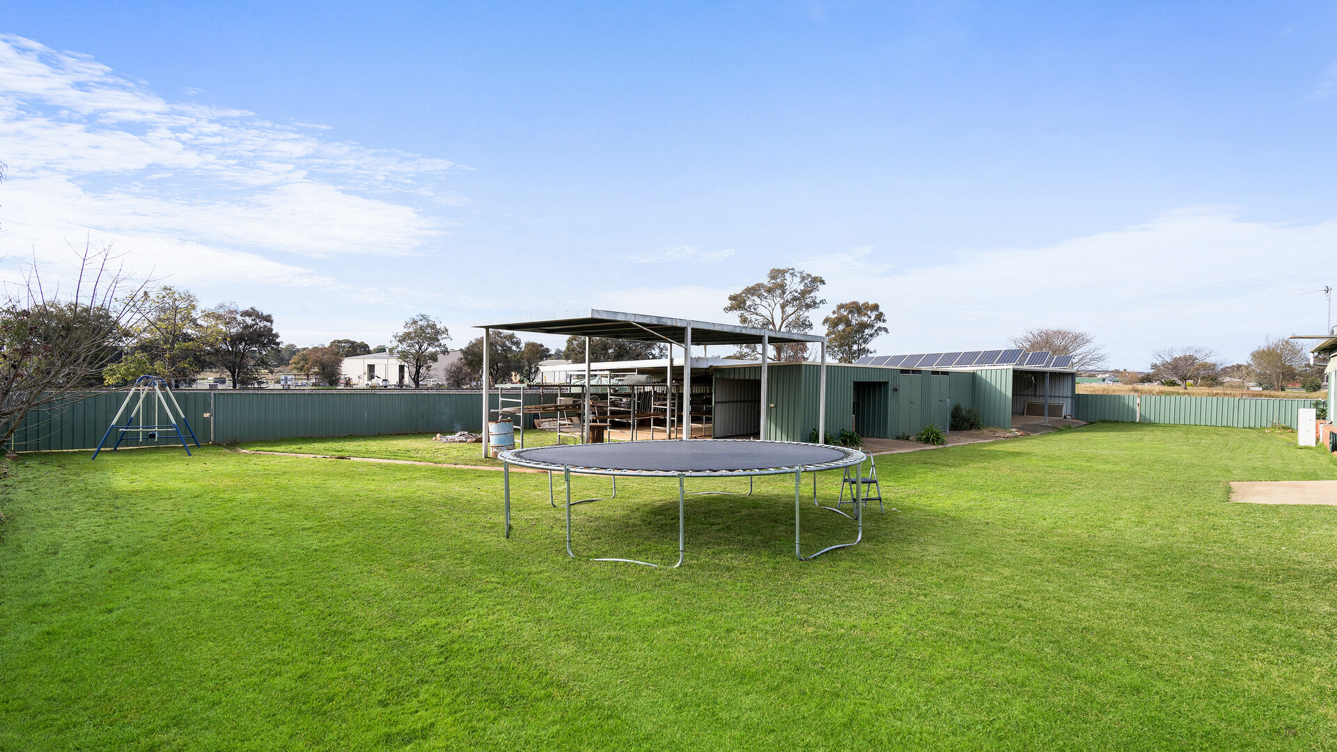 17 Airport Street, Temora NSW 2666 - photo 12