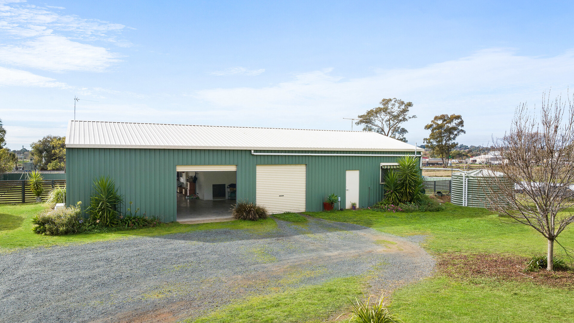 17 Airport Street, Temora NSW 2666 - photo 13