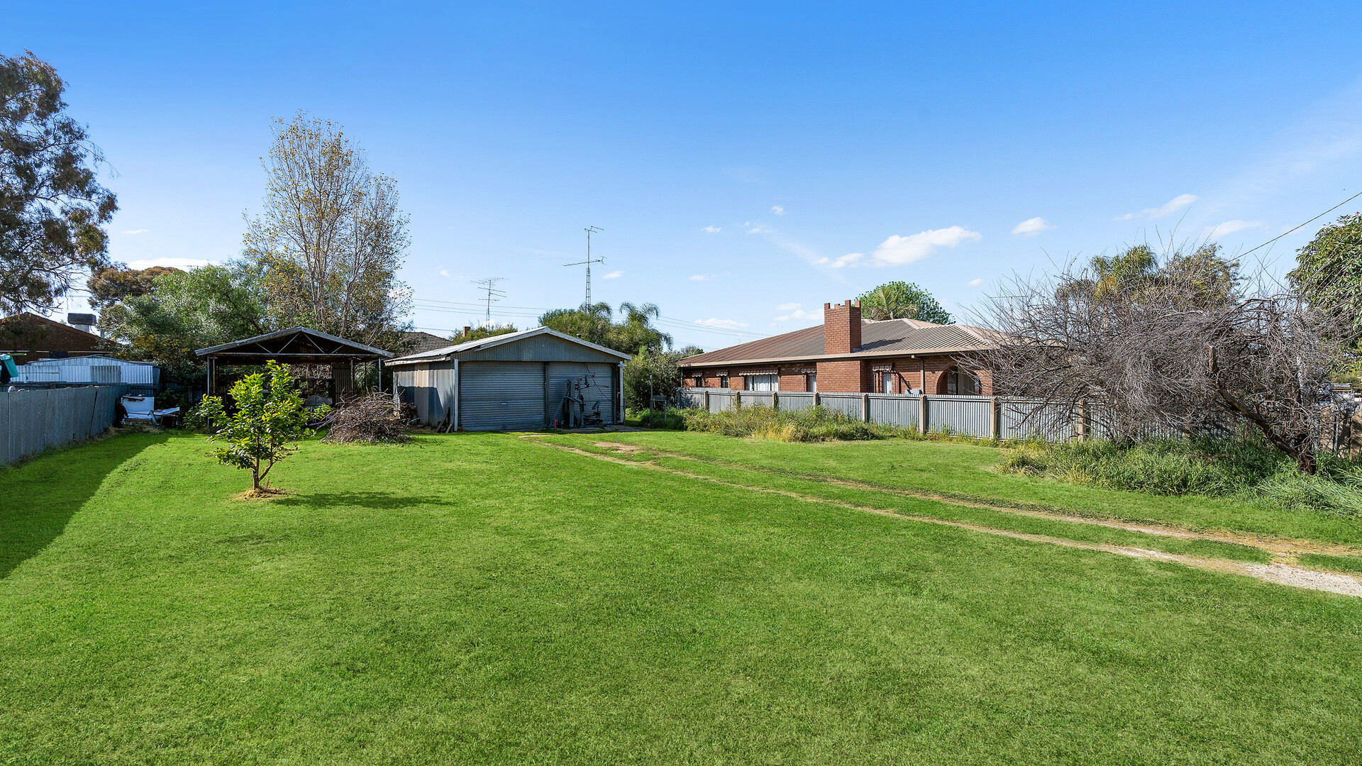 38 Dalgetty Street, Narrandera NSW 2700 - photo 4