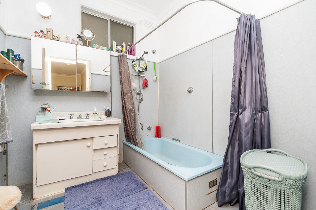 38 Dalgetty Street, Narrandera NSW 2700 - photo 9