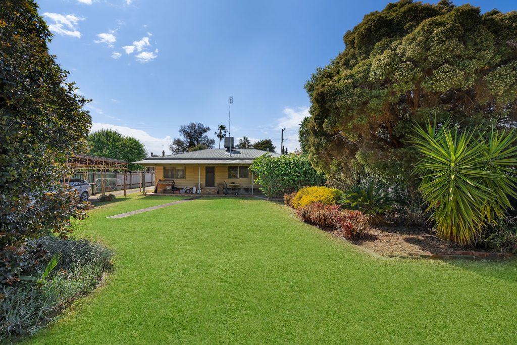 34 Mithul Street, Ardlethan NSW 2665 - photo 13