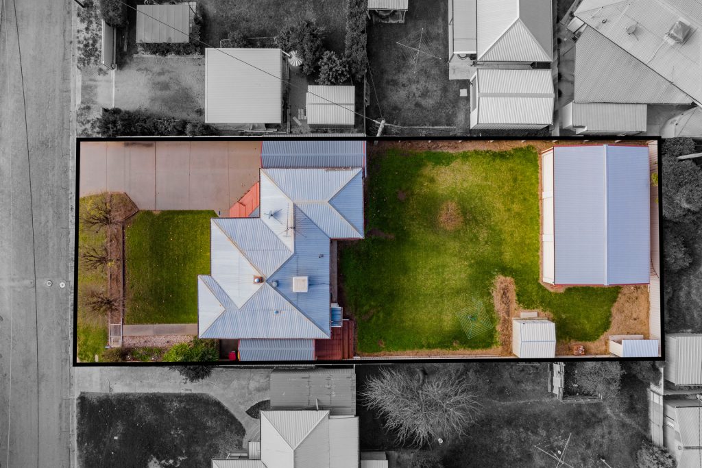 2 Sally Street, Leeton NSW 2705 - photo 11