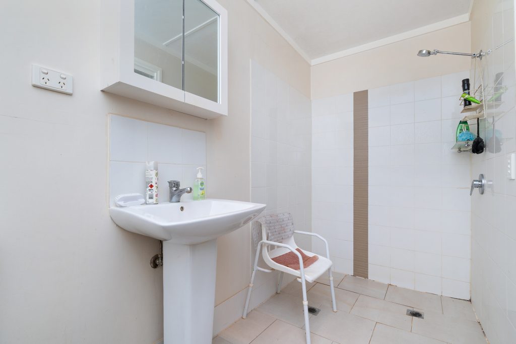 44 & 46B Charles Street, Narrandera NSW 2700 - photo 13