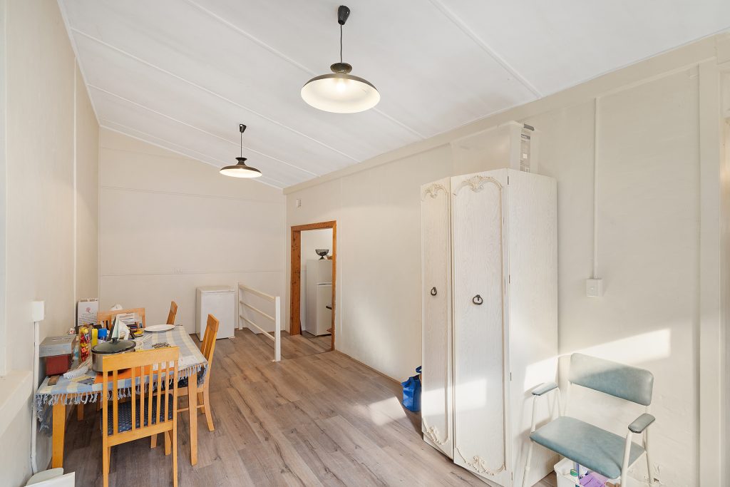 44 & 46B Charles Street, Narrandera NSW 2700 - photo 14