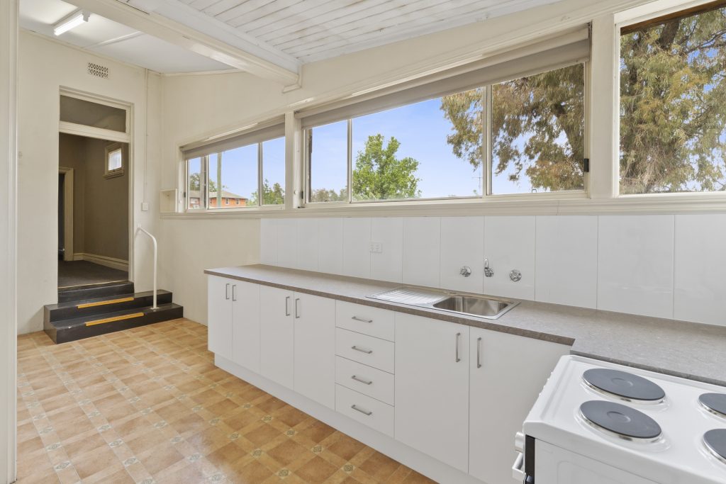 44 & 46B Charles Street, Narrandera NSW 2700 - photo 10