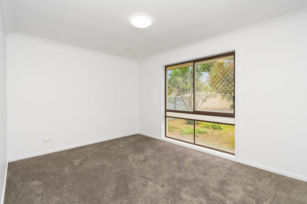 11 Crown Street, Narrandera NSW 2700 - photo 14