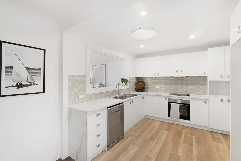 11 Crown Street, Narrandera NSW 2700 - photo 3