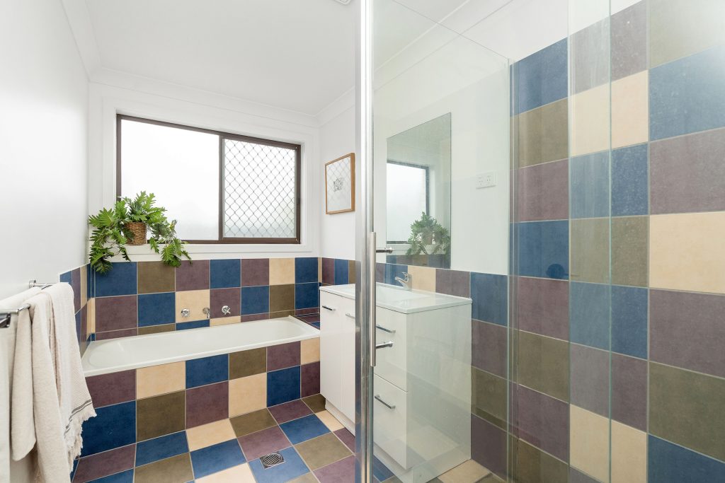 11 Crown Street, Narrandera NSW 2700 - photo 5