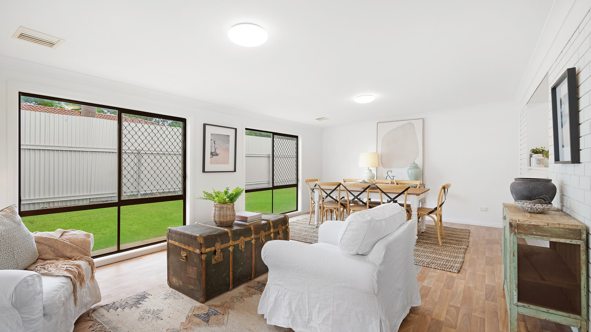 11 Crown Street, Narrandera NSW 2700 - photo 10