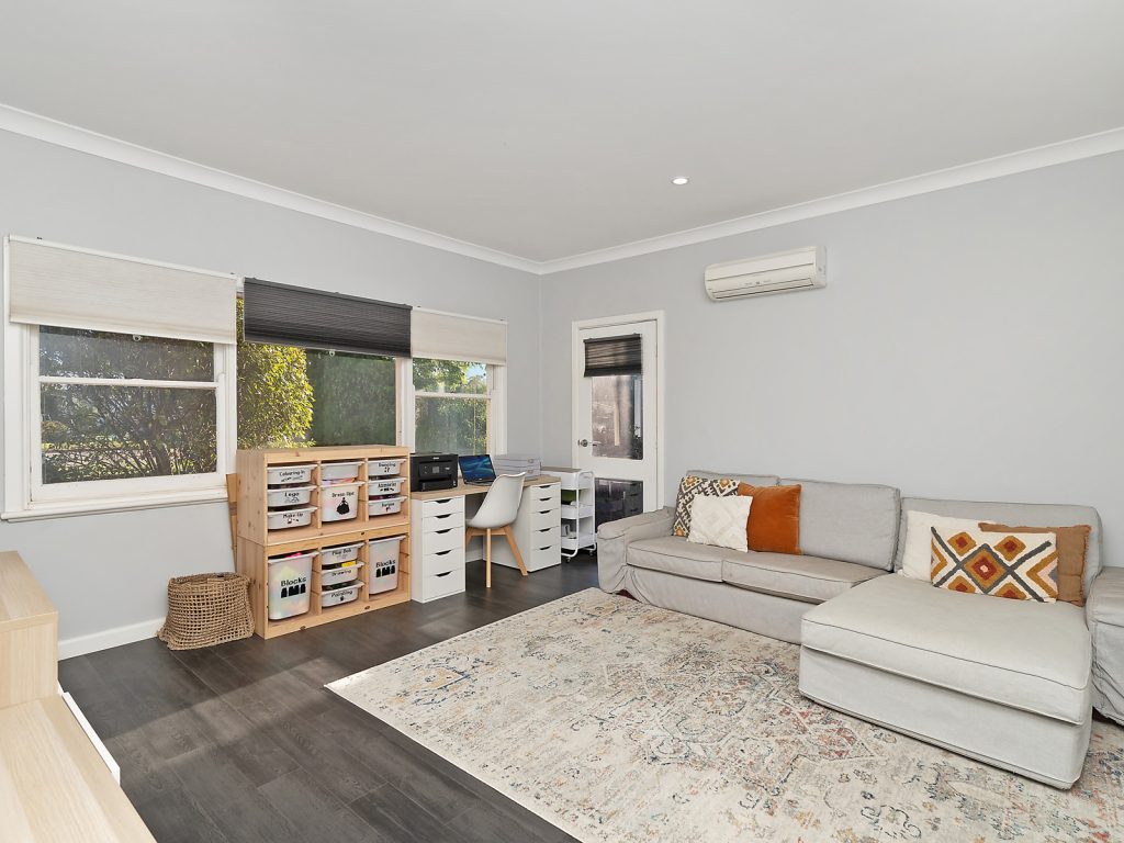 67 Deutcher Street, Temora NSW 2666 - photo 14