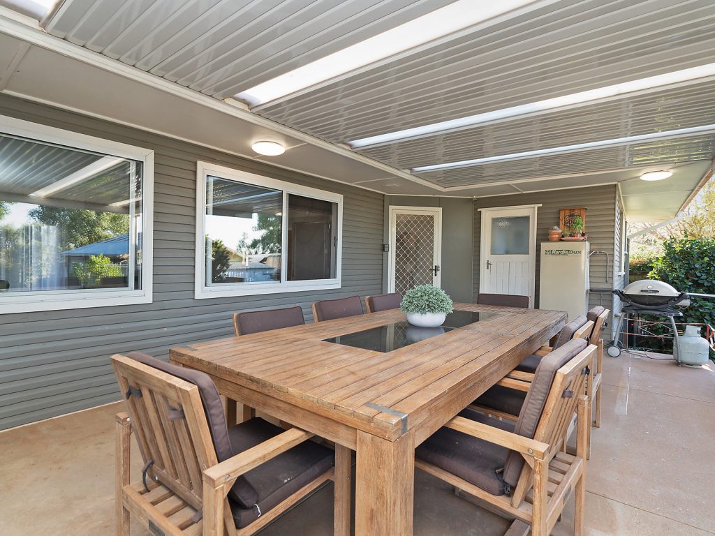 67 Deutcher Street, Temora NSW 2666 - photo 15