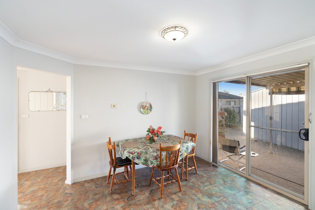 34 Kimba Drive, Glenfield Park NSW 2650 - photo 9