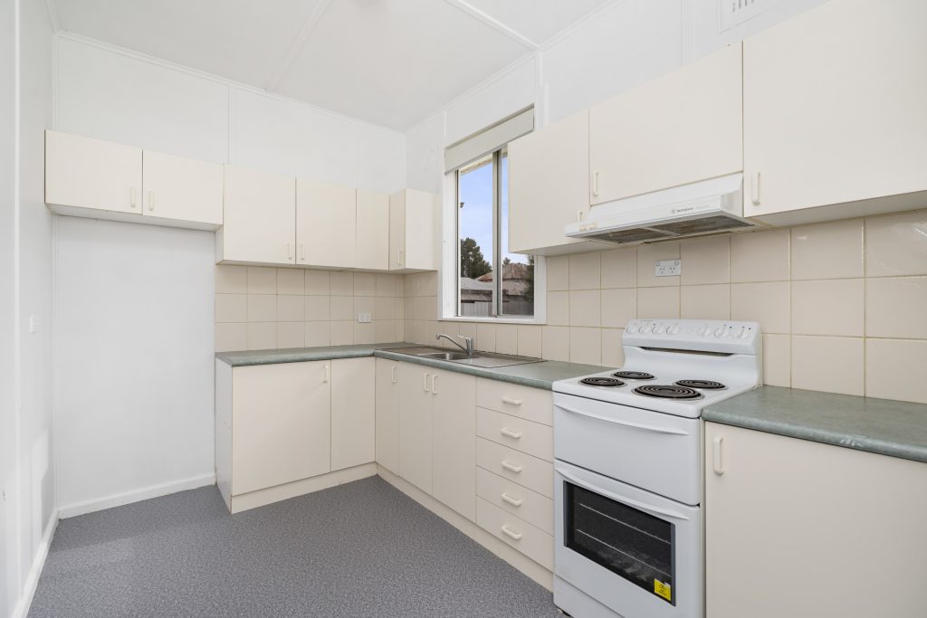 101 Bolton Street, Narrandera NSW 2700 - photo 3