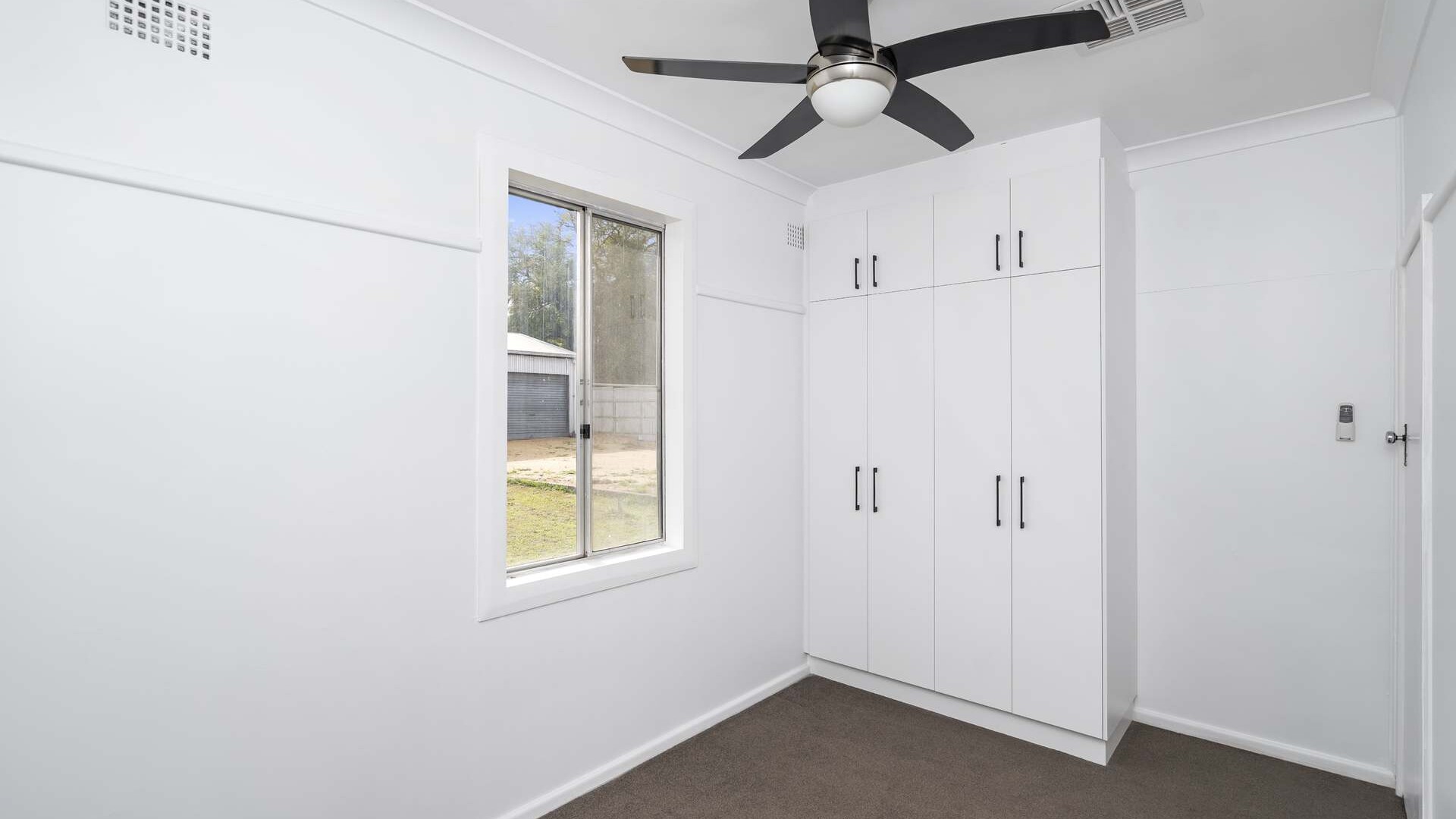 101 Bolton Street, Narrandera NSW 2700 - photo 5
