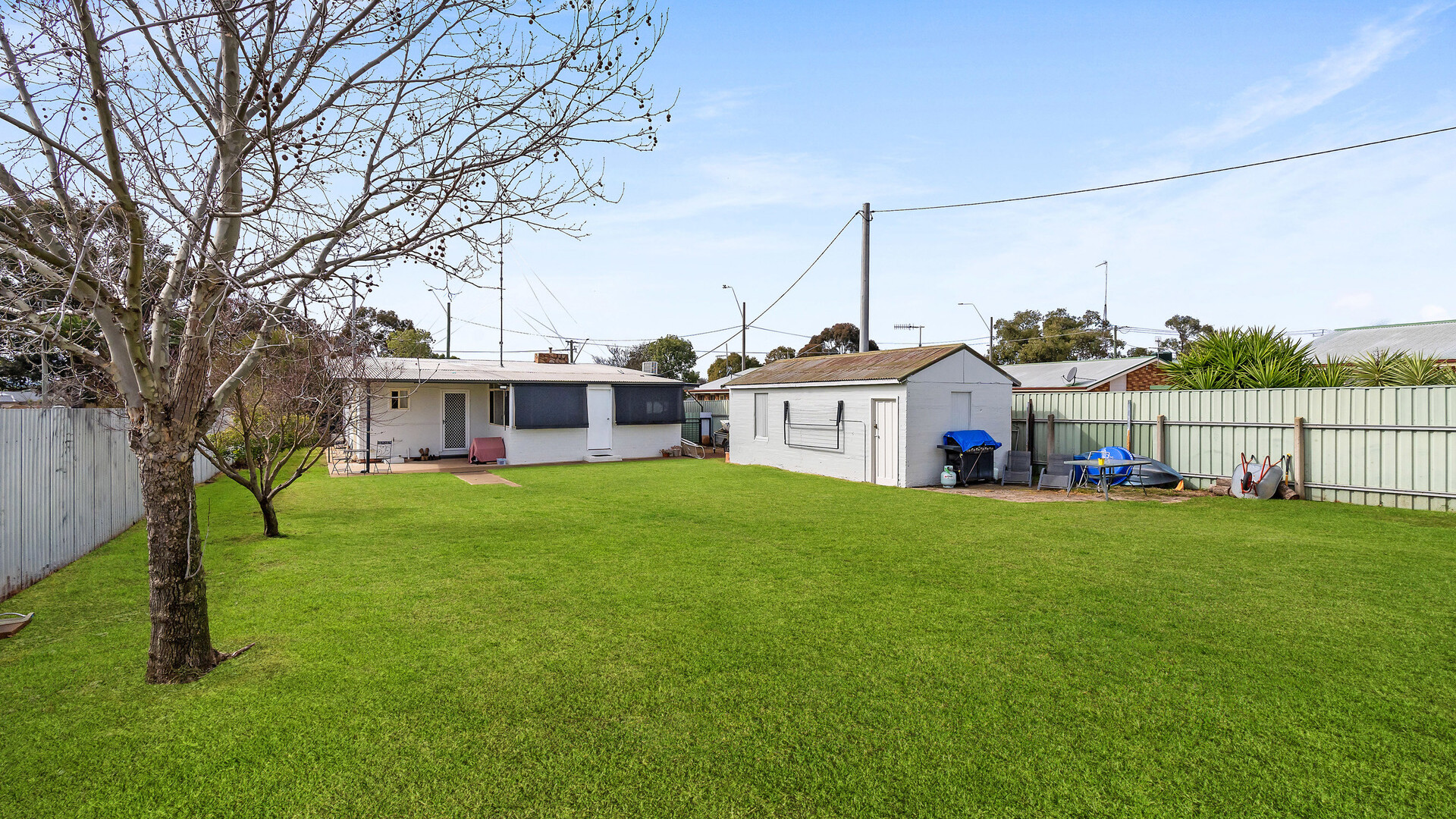 34 Yanco Avenue, Leeton NSW 2705 - photo 12