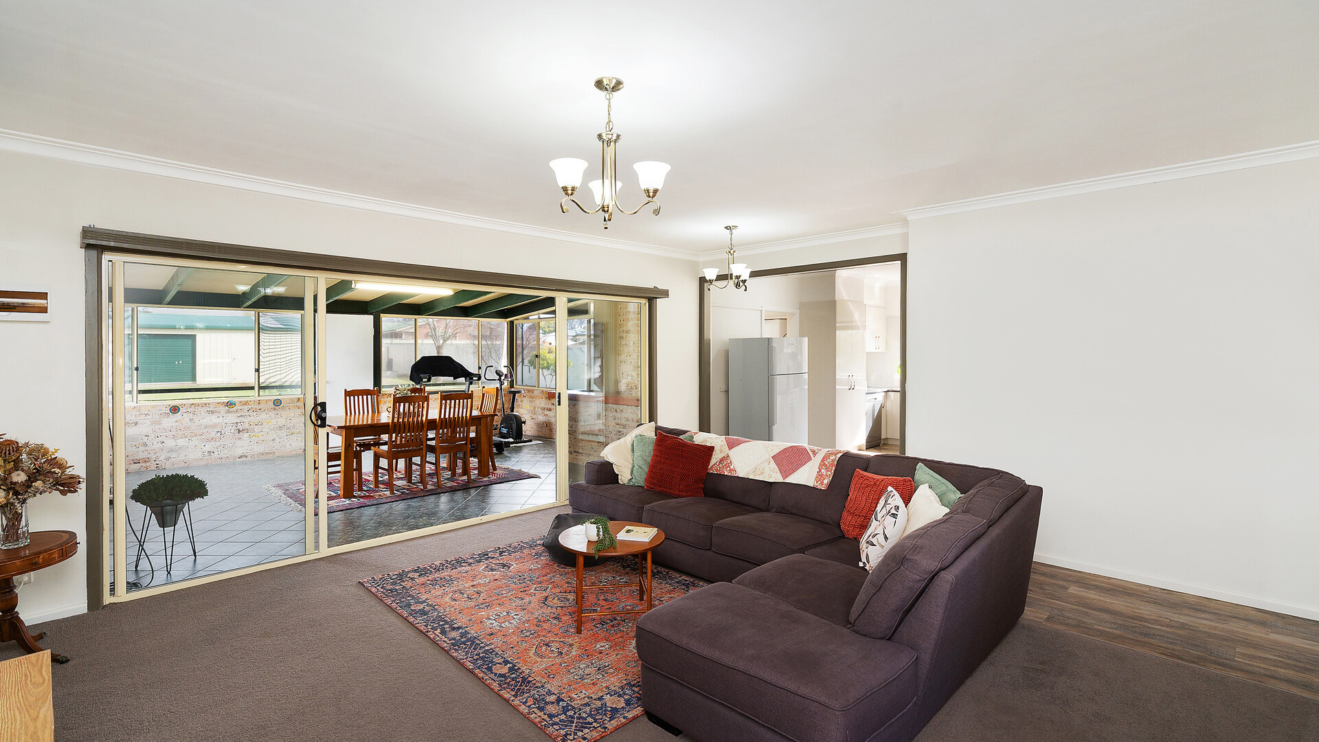 34 Yanco Avenue, Leeton NSW 2705 - photo 3