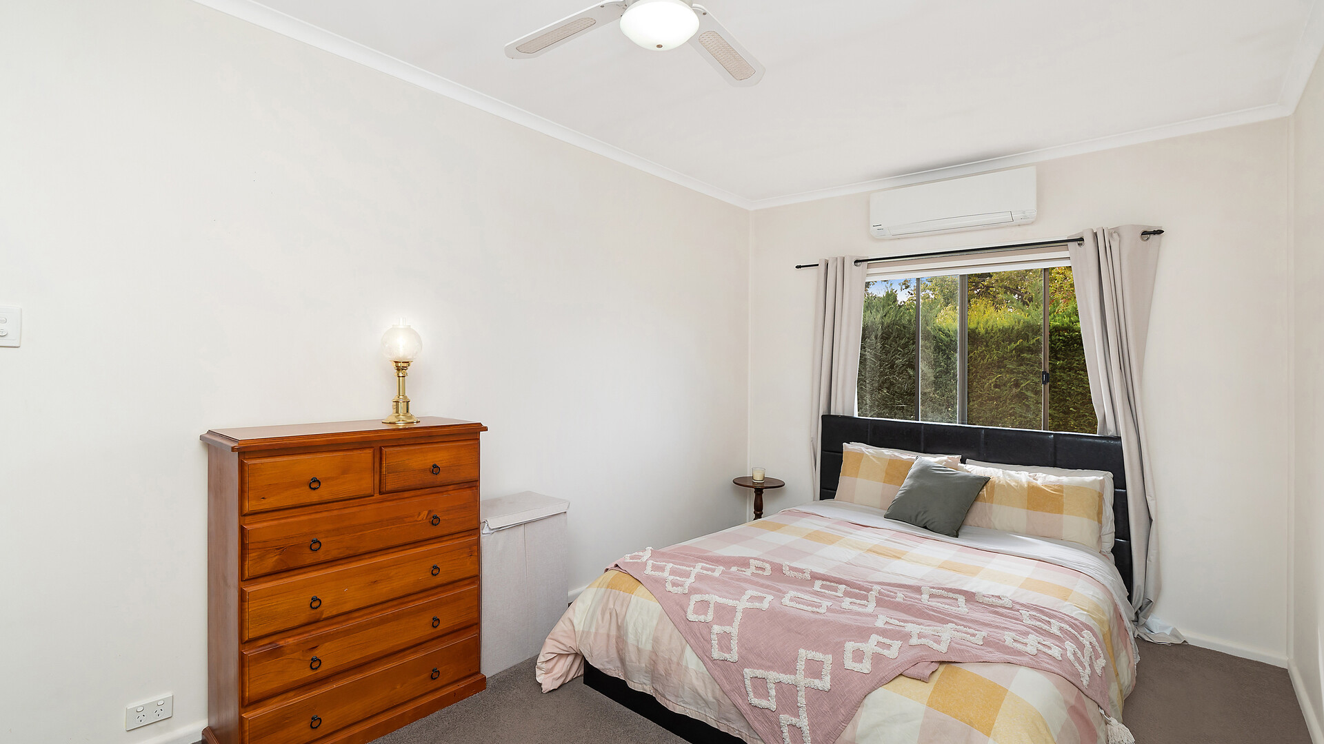 34 Yanco Avenue, Leeton NSW 2705 - photo 8