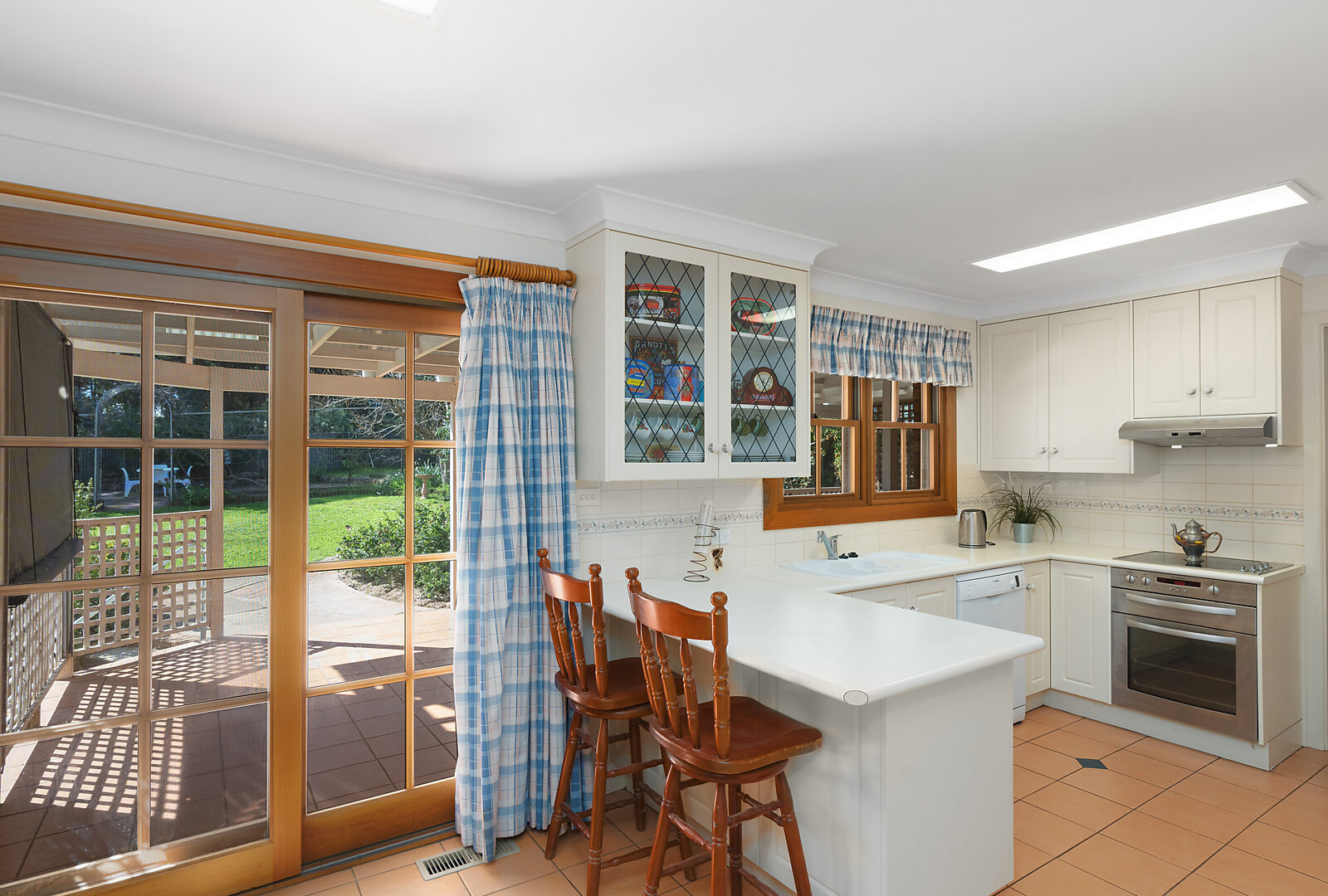5 Watsonford Street, Temora NSW 2666 - photo 6