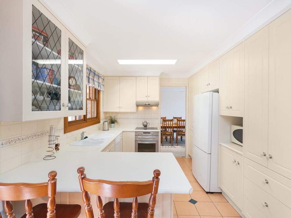 5 Watsonford Street, Temora NSW 2666 - photo 7