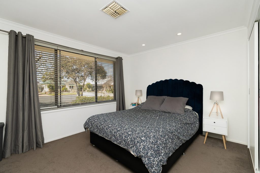 154 Crowley Street, Temora NSW 2666 - photo 8