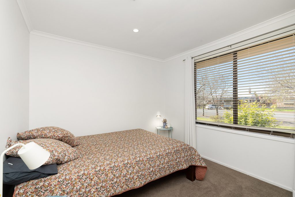 154 Crowley Street, Temora NSW 2666 - photo 10