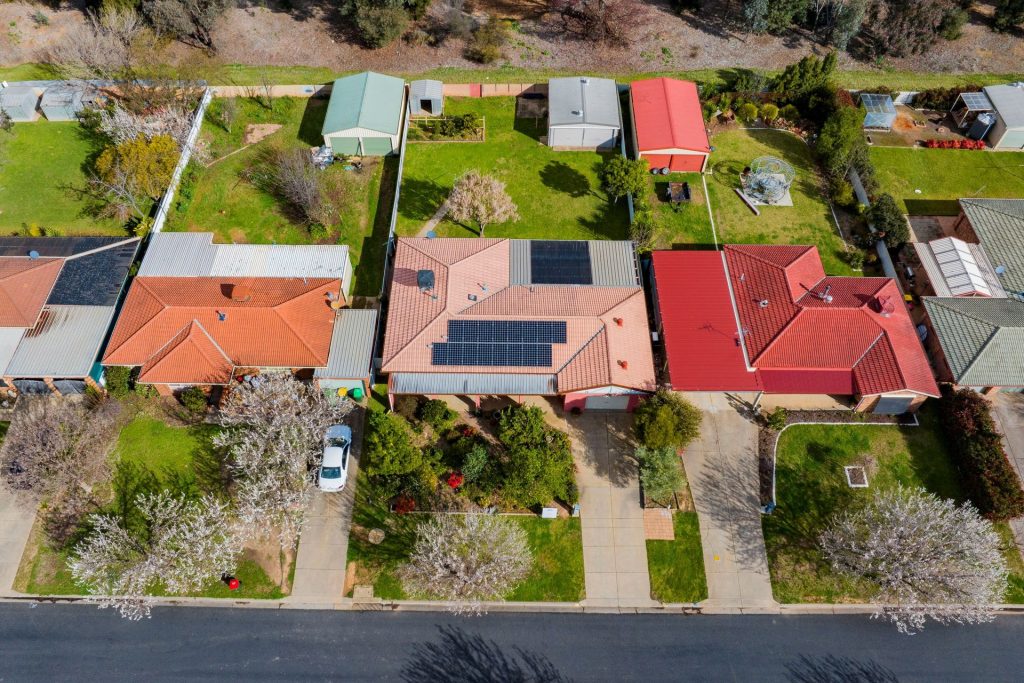 69 Balleroo Crescent, Glenfield Park NSW 2650 - photo 15