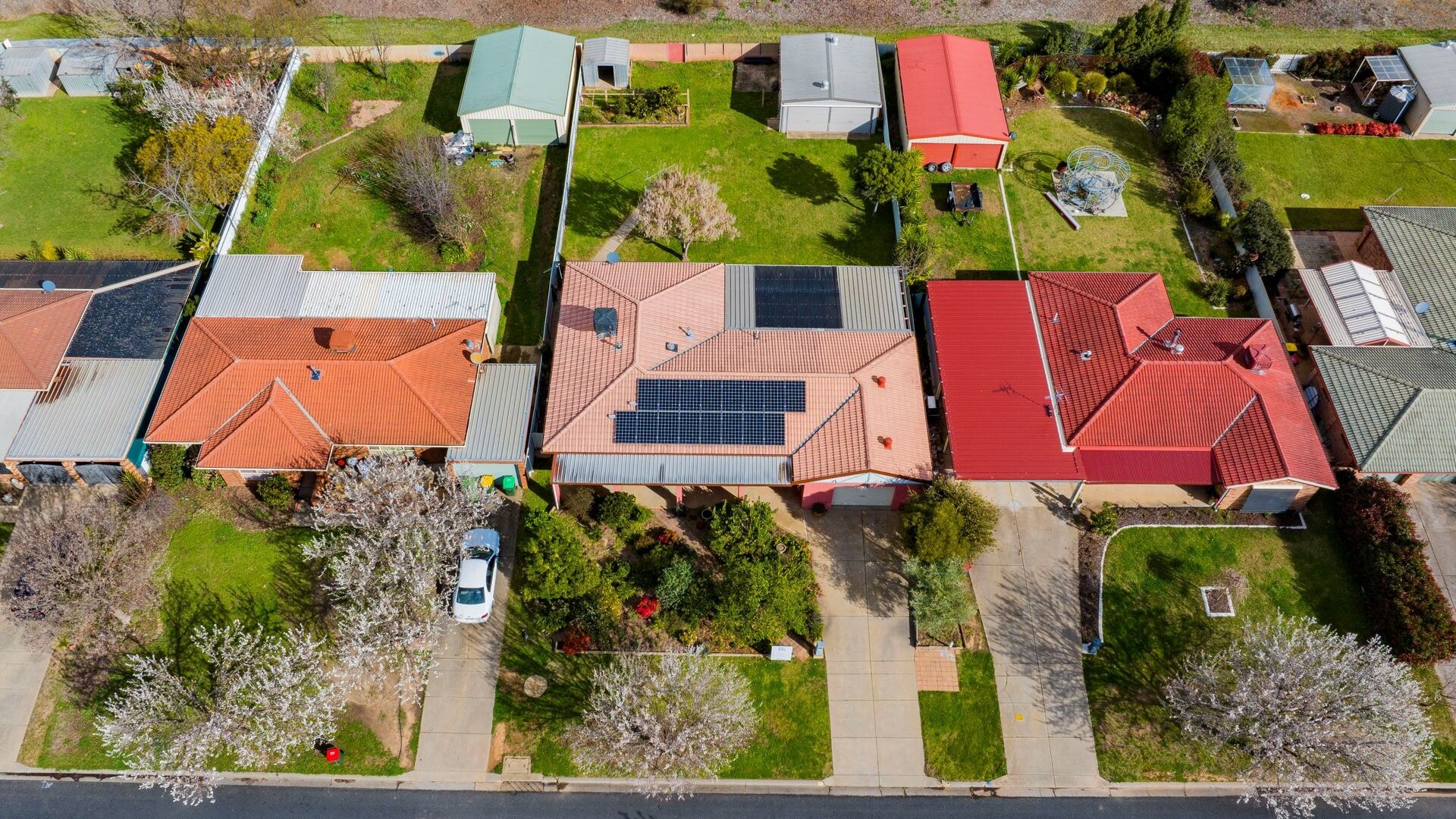 69 Balleroo Crescent, Glenfield Park NSW 2650 - photo 15