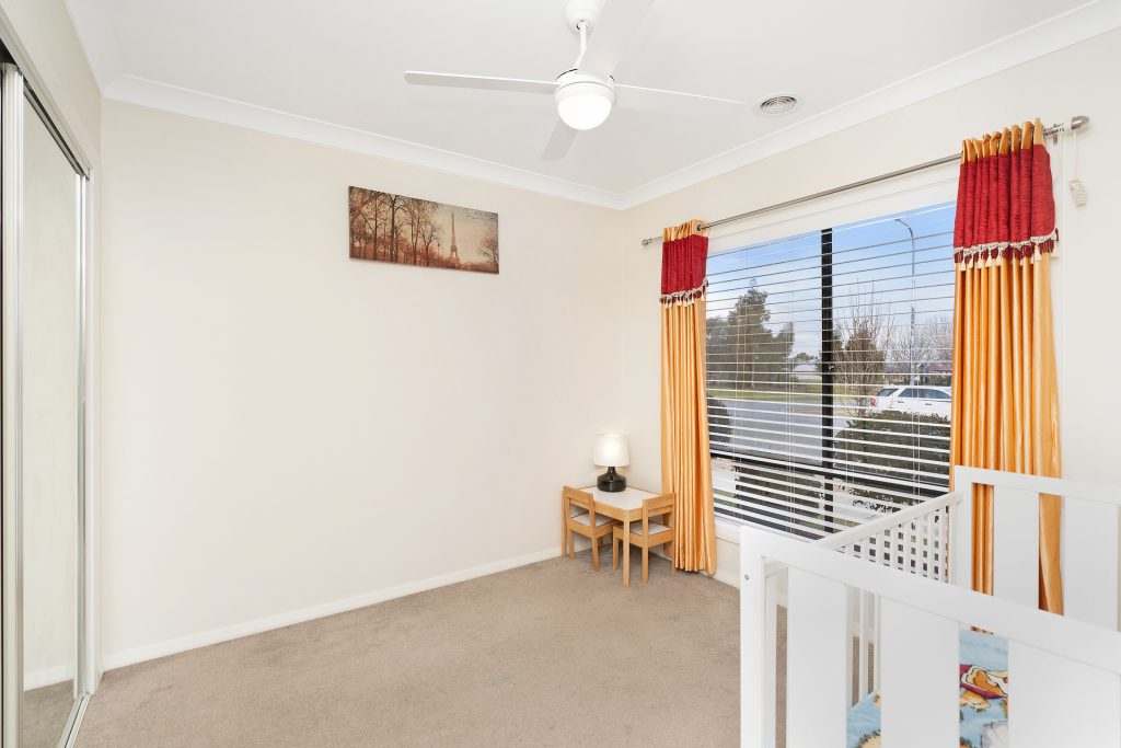 21 Cunjegong Loop, Gobbagombalin NSW 2650 - photo 11