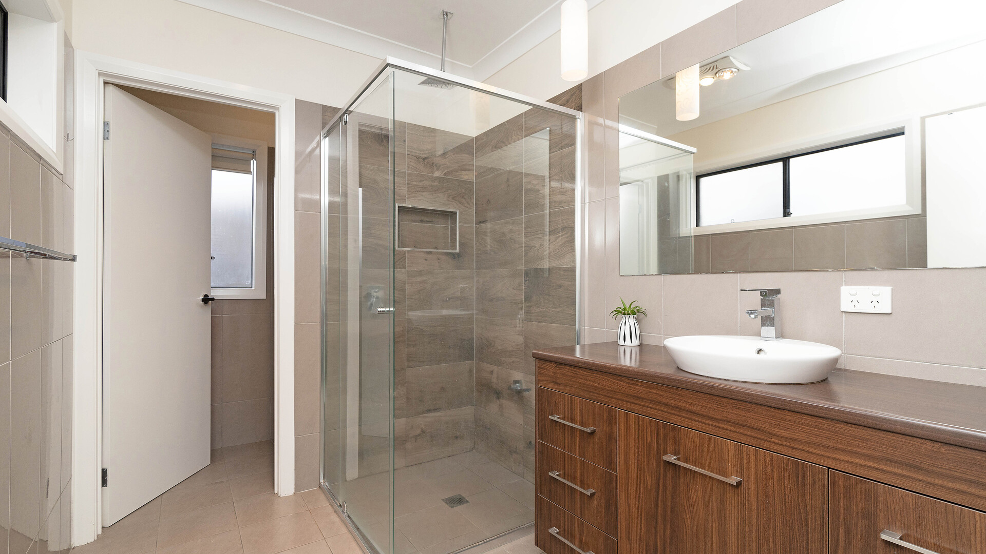 21 Cunjegong Loop, Gobbagombalin NSW 2650 - photo 12