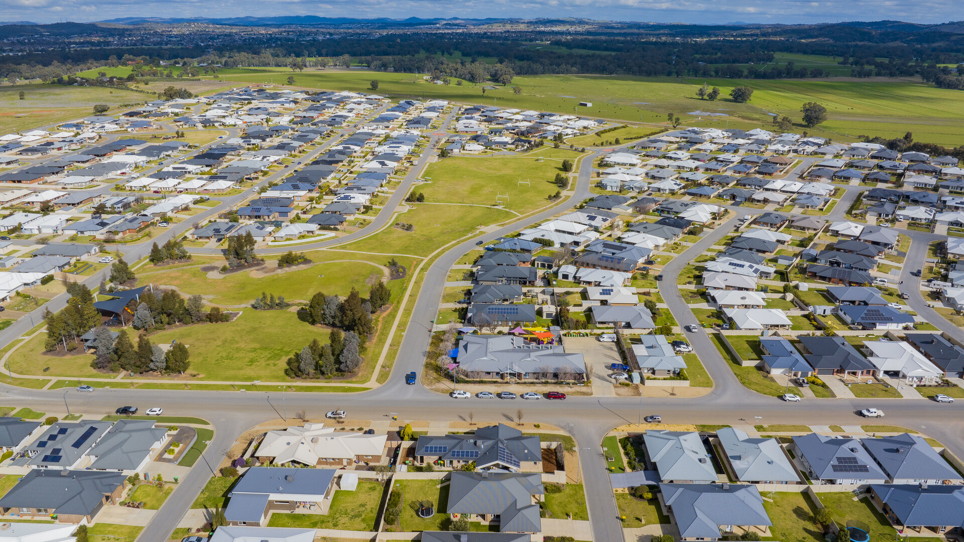 21 Cunjegong Loop, Gobbagombalin NSW 2650 - photo 18