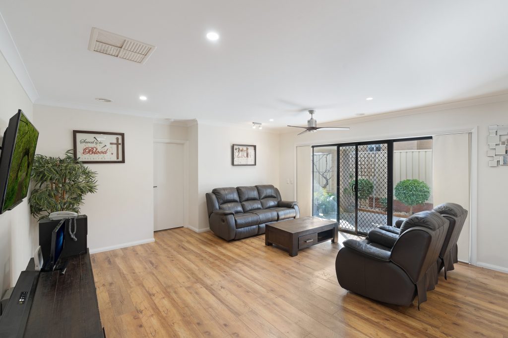 21 Cunjegong Loop, Gobbagombalin NSW 2650 - photo 6