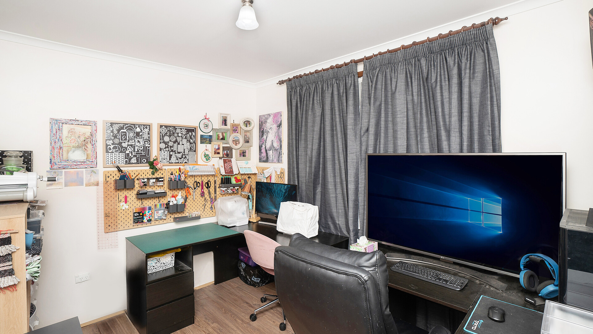 18 Crisp Drive, Ashmont NSW 2650 - photo 7