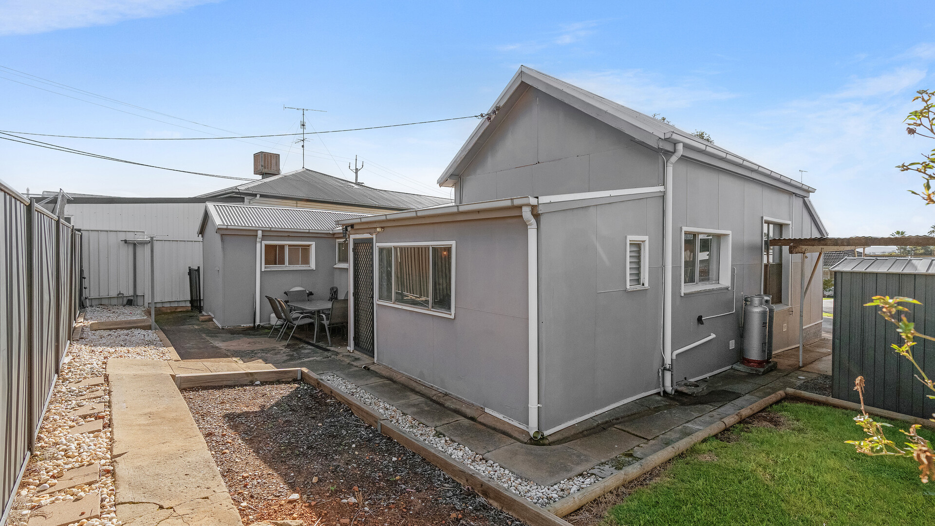 35A Wandoo Street, Leeton NSW 2705 - photo 11