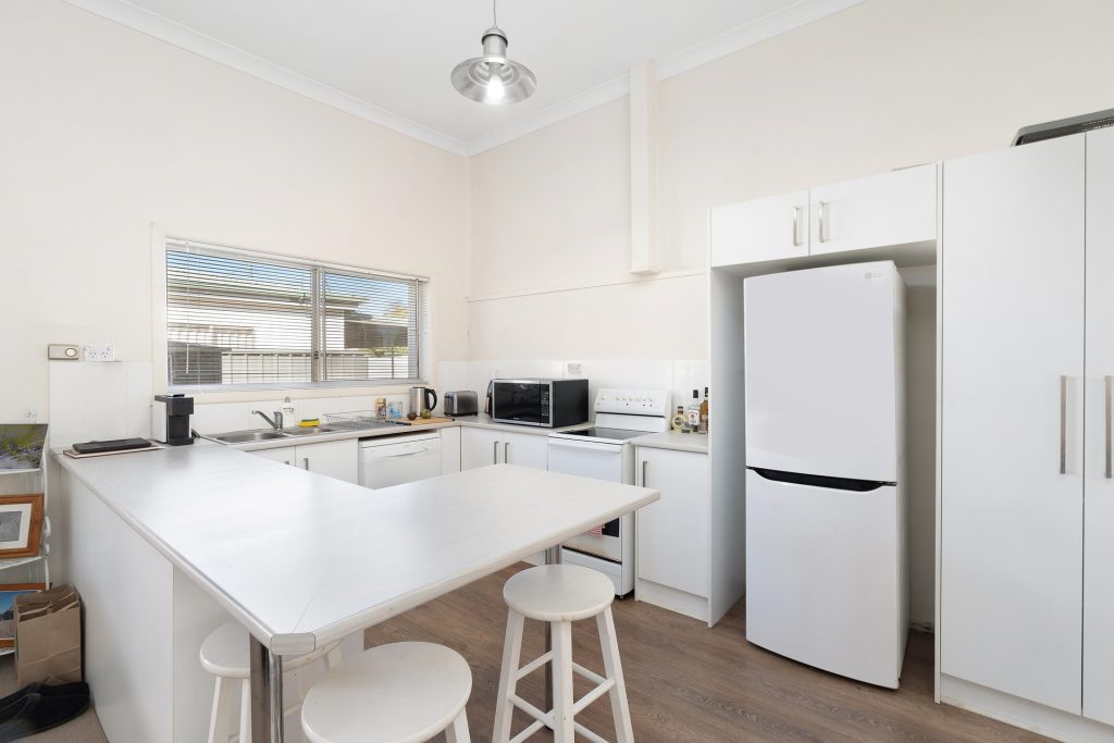 35A Wandoo Street, Leeton NSW 2705 - photo 3