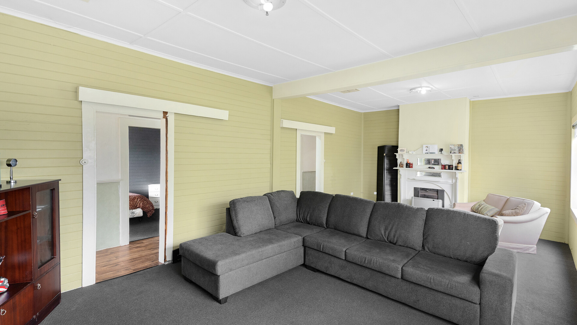 33 Dundas Street, Narrandera NSW 2700 - photo 3