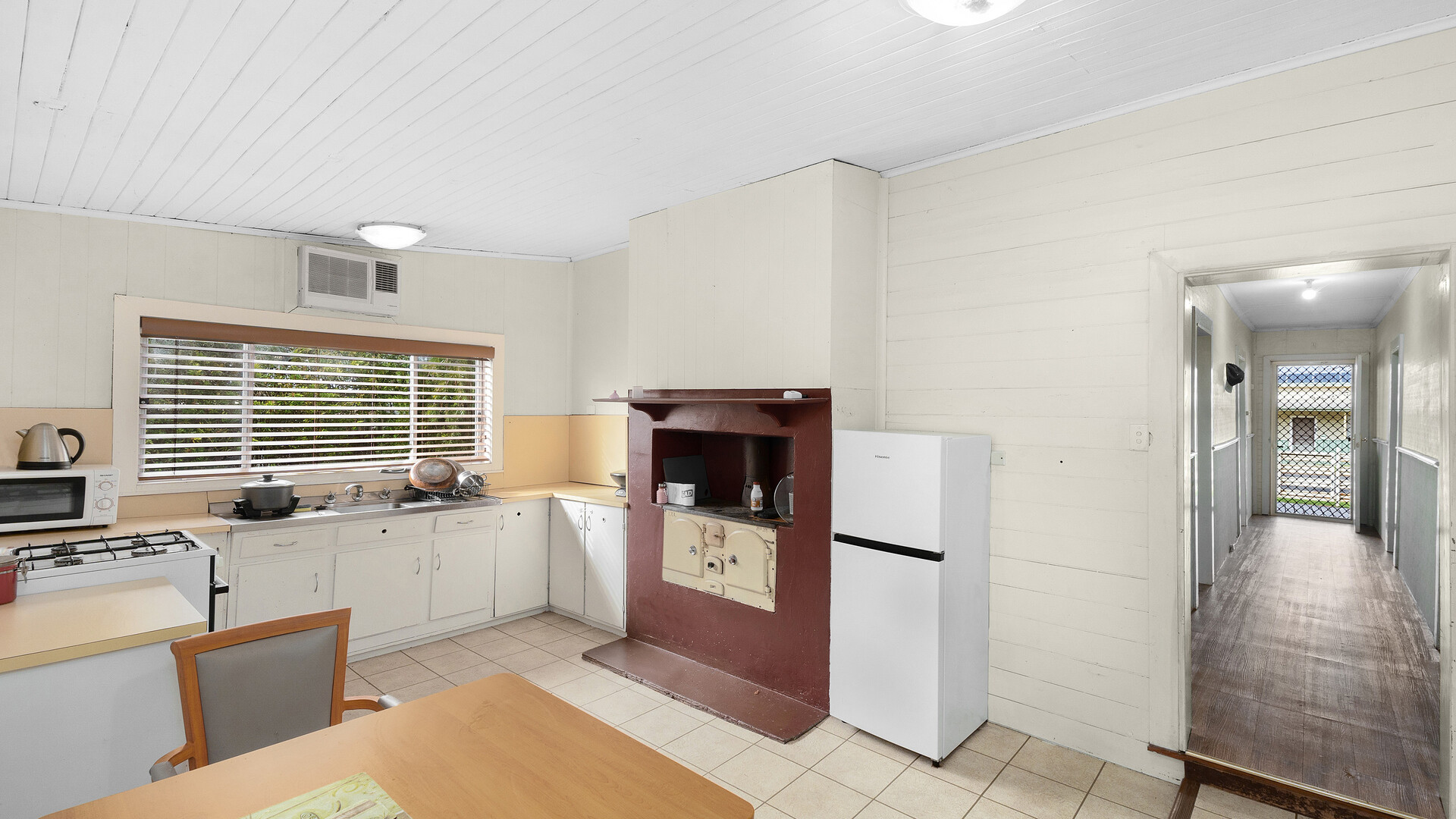 33 Dundas Street, Narrandera NSW 2700 - photo 5