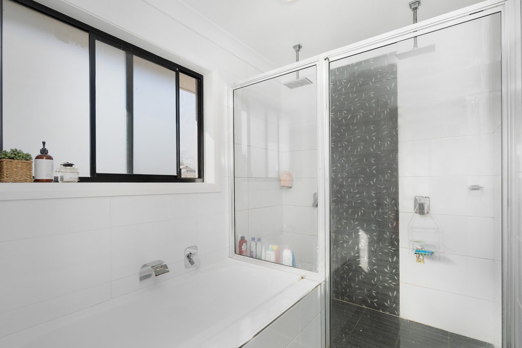 2A Douglas Street, Narrandera NSW 2700 - photo 3